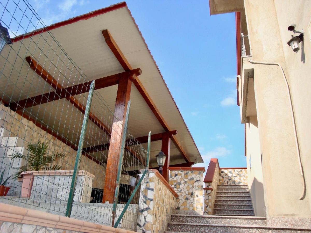 Alba Serena Santa Caterina Dello Ionio Marina Exterior photo